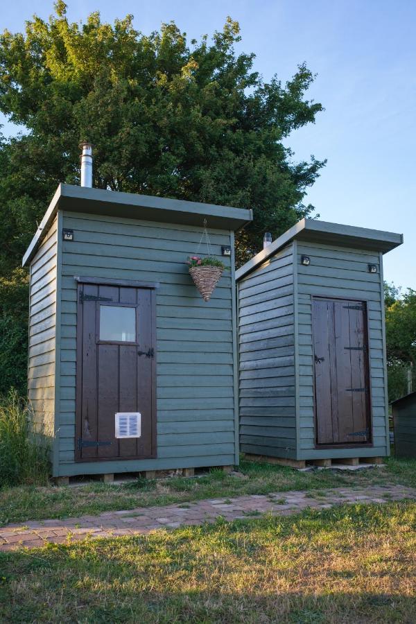 Get Away Hide Away Villa Dereham Buitenkant foto
